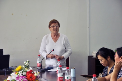 http://www.flc.sdnu.edu.cn/upload/2017_07/17070614345231.jpg